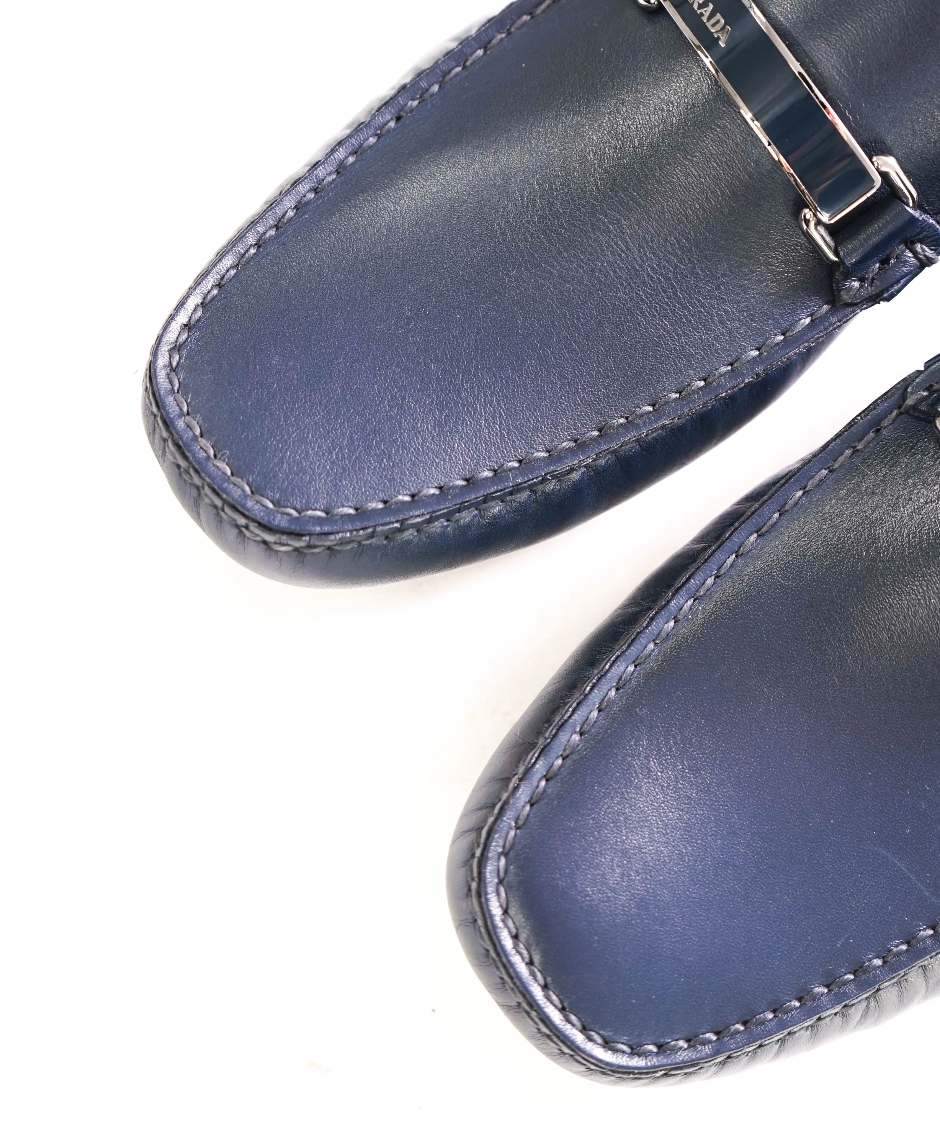 $895 PRADA - Navy Blue Slip On Logo Vamp Loafer - 8.5 US (7.5 Prada)