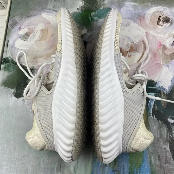 Adidas Woman’s Run Lux Sneaker in Off White Combo Size 9.
