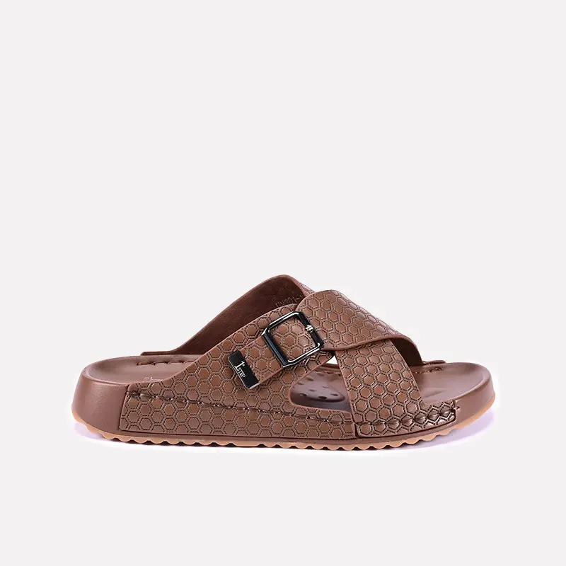 Charlie Brown Criss Cross Slippers 0150880