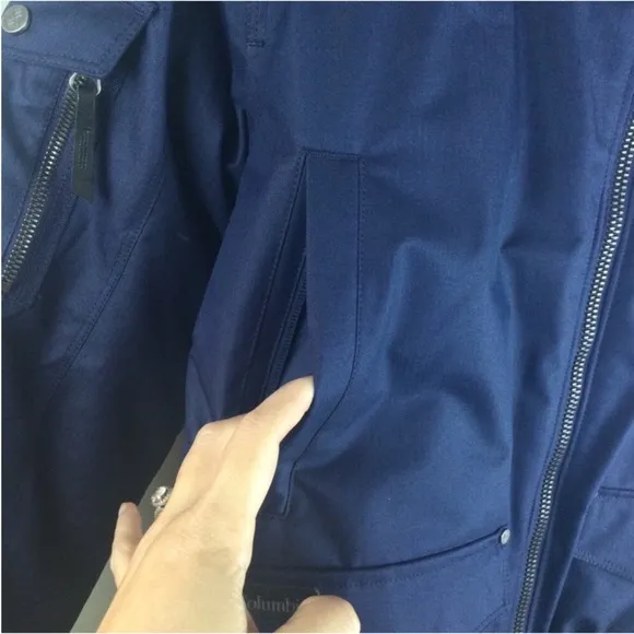 Columbia Barlow Pass 550 TurboDown OmniHeat Hooded Navy Bomber Jacket Sz Medium