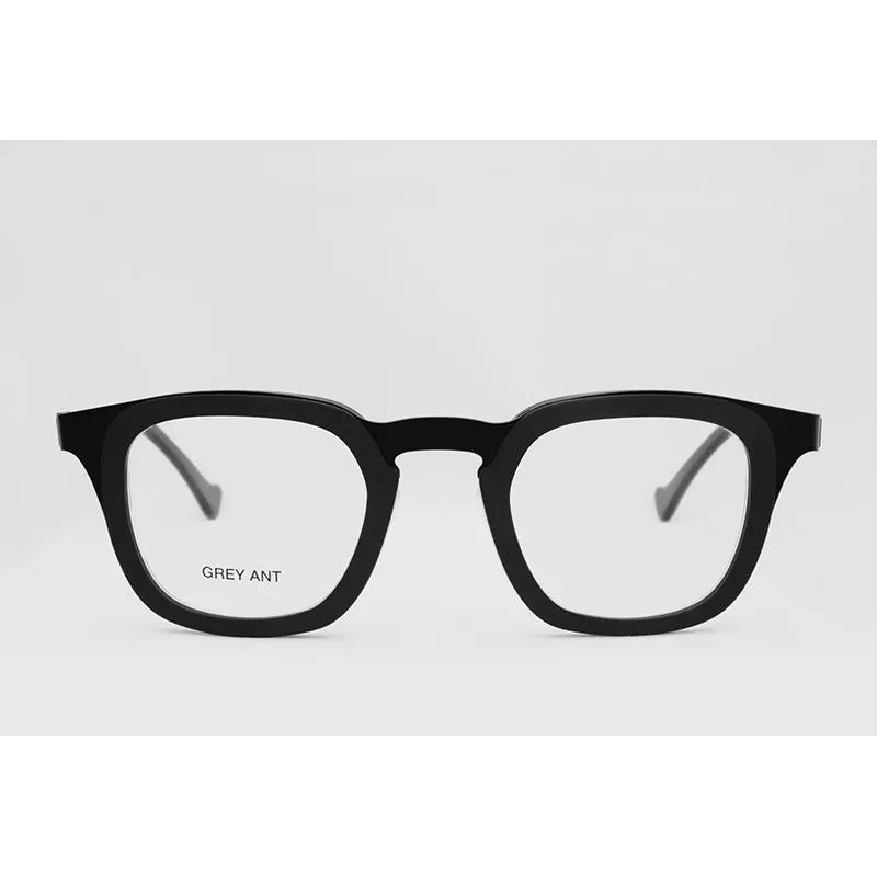 DIETER: BLACK