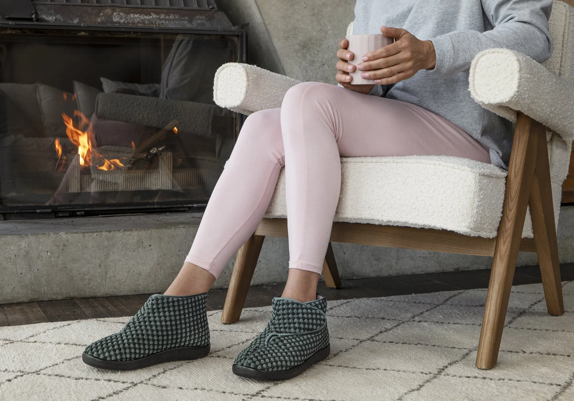 Homyped Glenny Womens Comfortable Supportive Wide Width Slippers