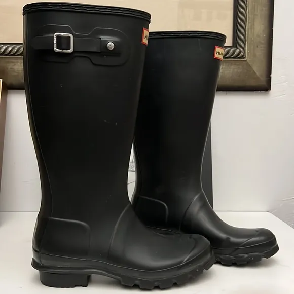 Hunter Original Kids' Classic Rain Boot Black Mate Little Kid/Big Kid) S…