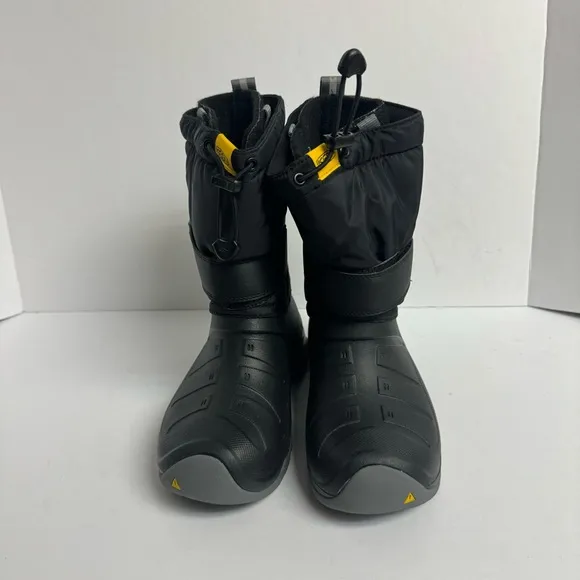 Keen Lumi Boot Waterproof Black Size 4 M Big Kid