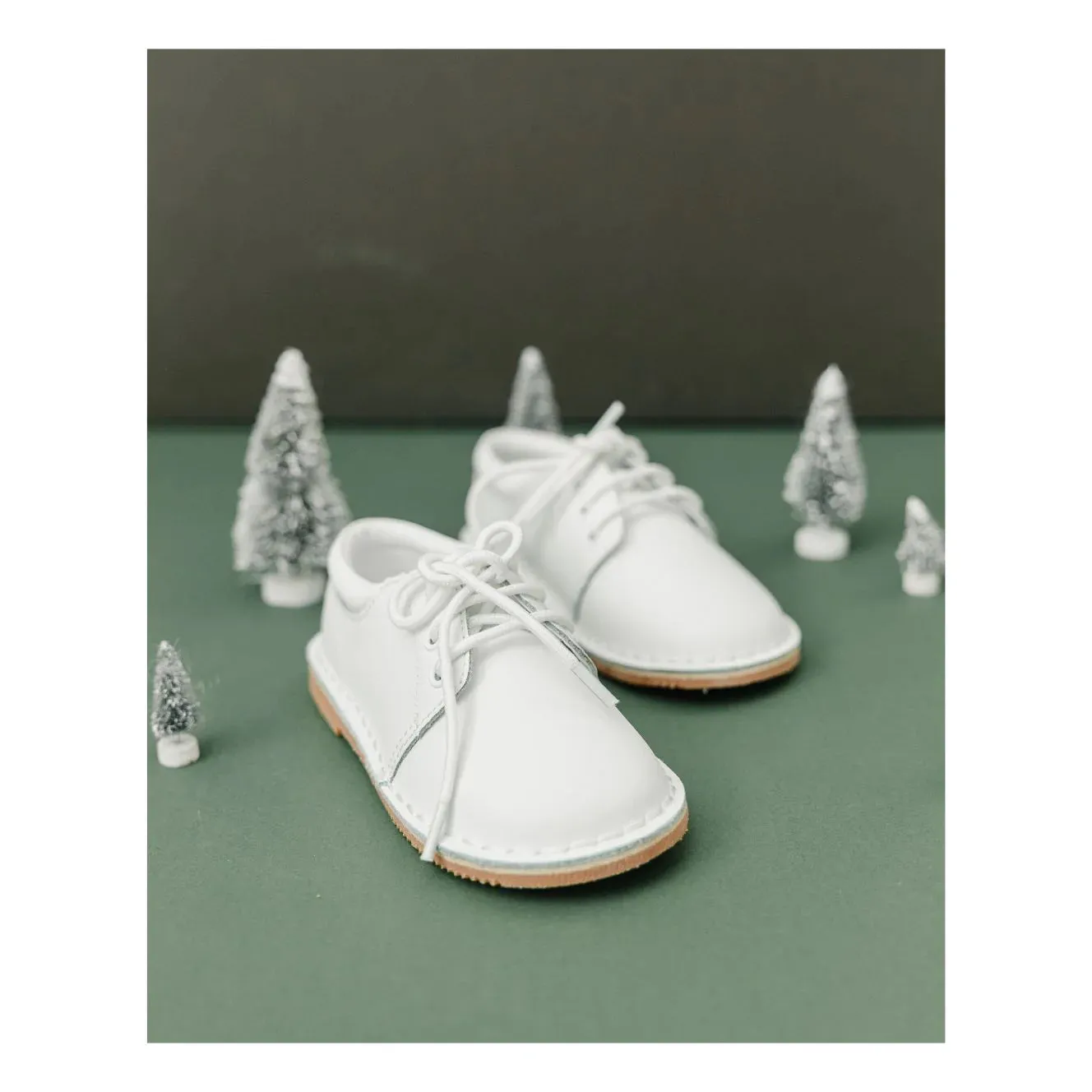 L'Amour Shoes Tyler White Leather Lace Up Shoe