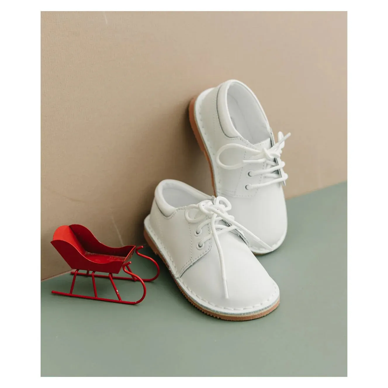 L'Amour Shoes Tyler White Leather Lace Up Shoe