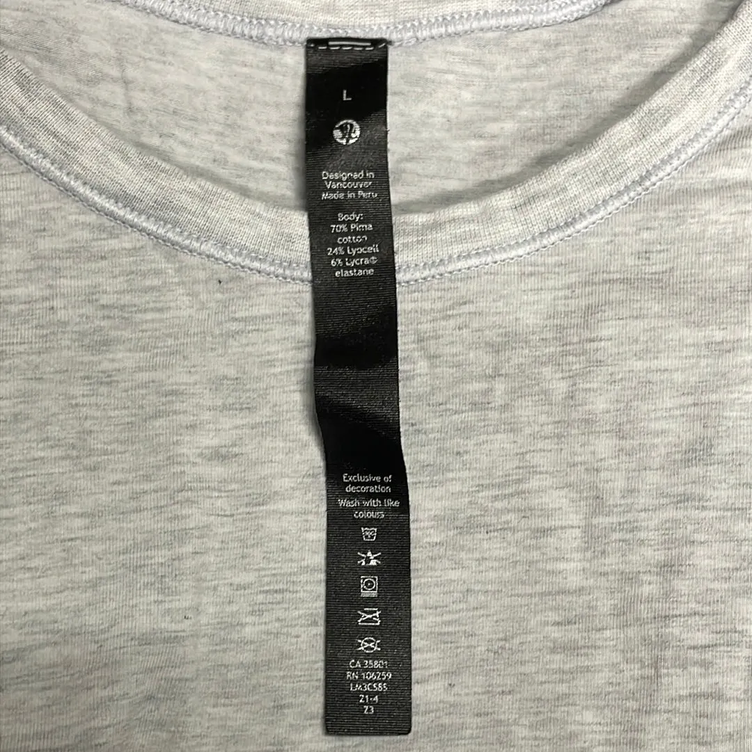 Lululemon Men's Athletic Short Sleeve Size Large