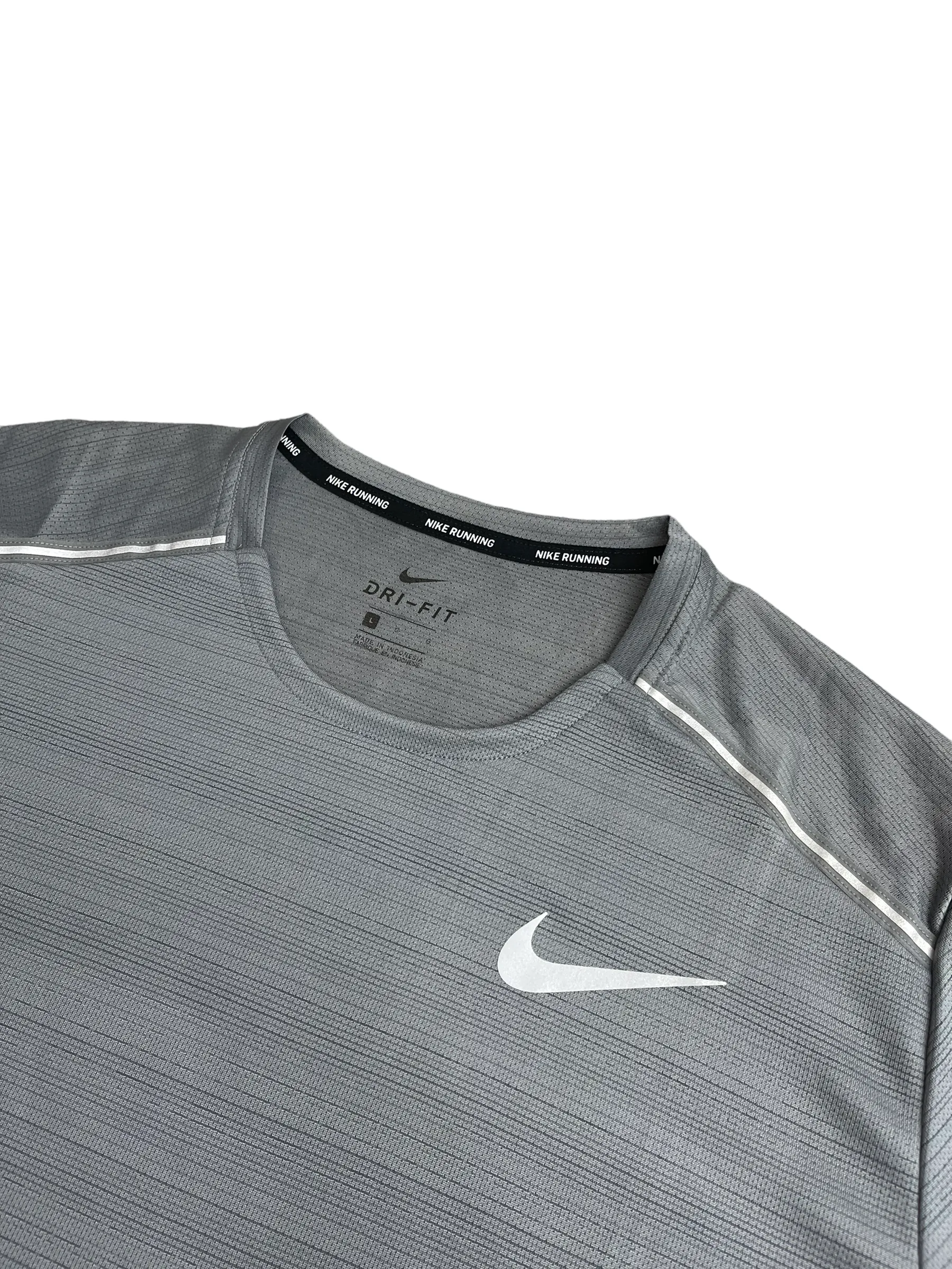 NIKE DRI-FIT MILER 1.0 T SHIRT - GREY