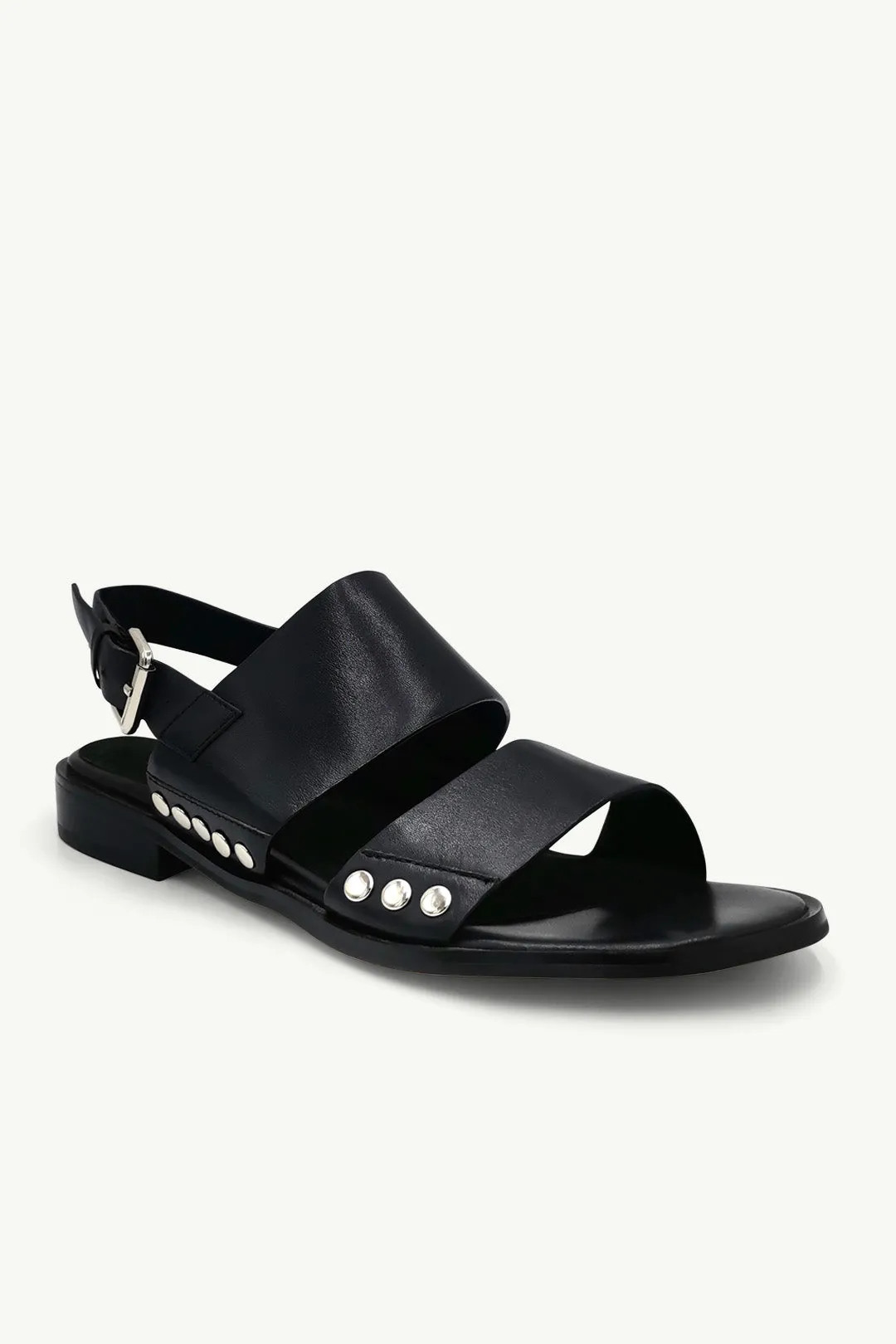 Poppy Black