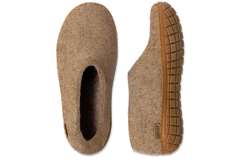 Shoe w/ Natural Rubber Sole