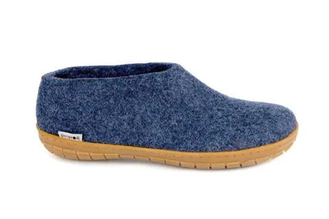 Shoe w/ Natural Rubber Sole