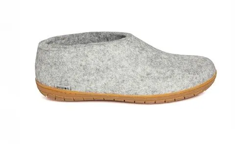 Shoe w/ Natural Rubber Sole