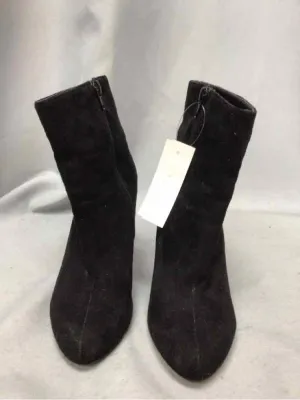 SIZE 7 1/2 Ladies SHOES