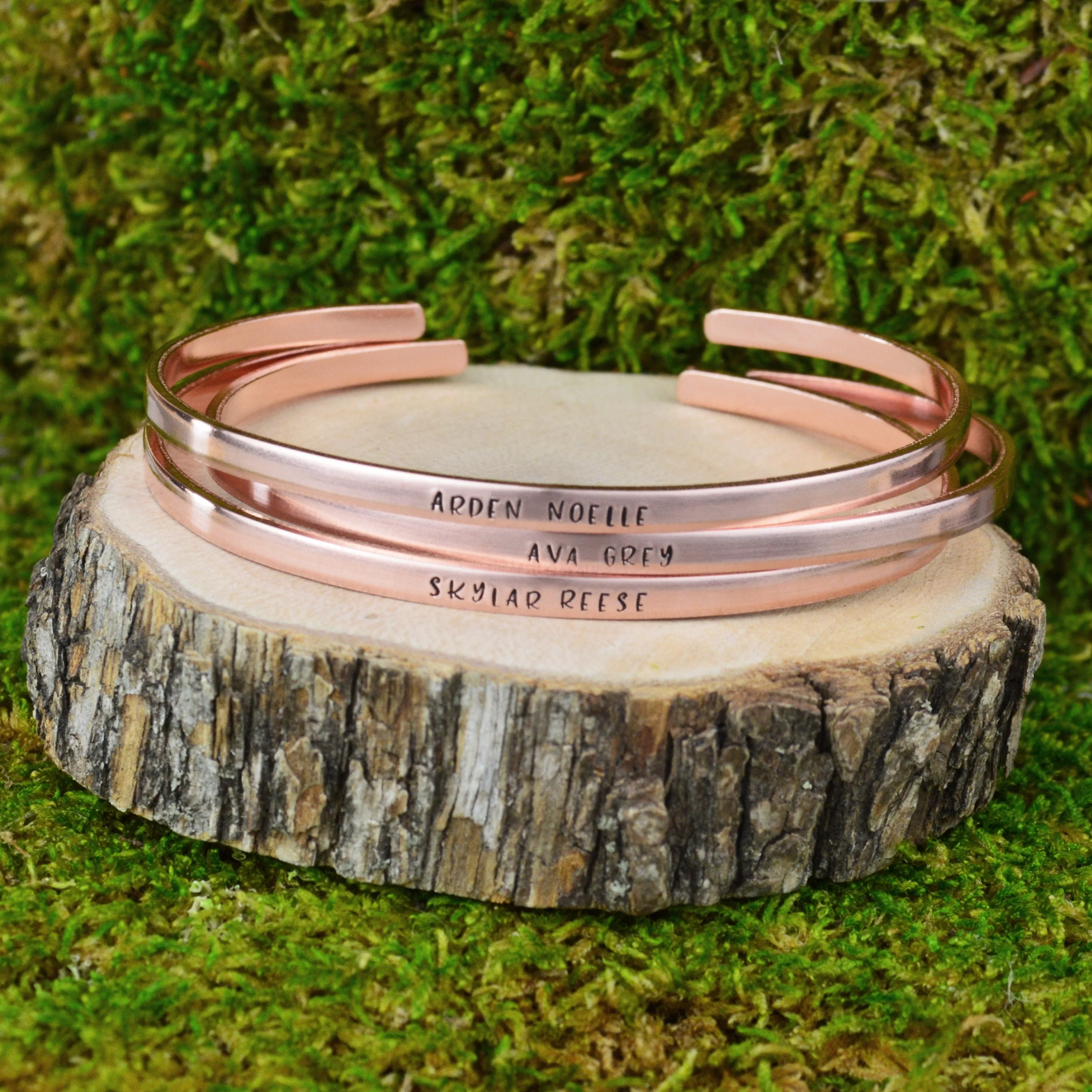 Skinny Name Bracelet