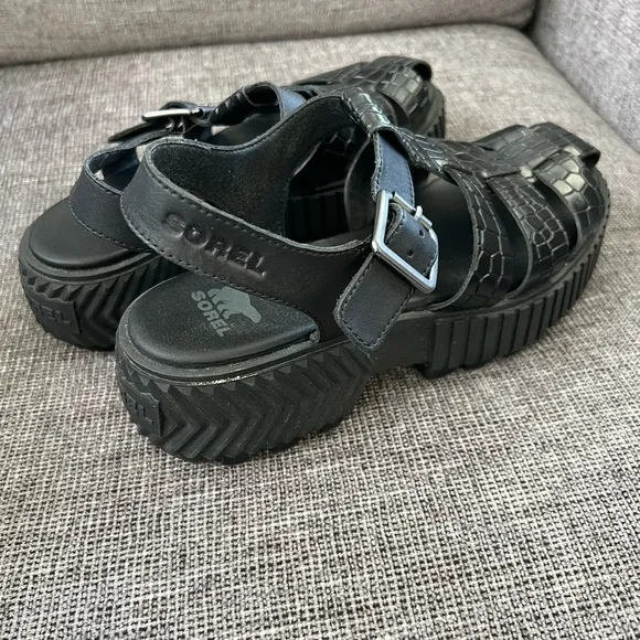 Sorel Ona Streetworks Platform Croc Embossed Fisherman Sandal 9