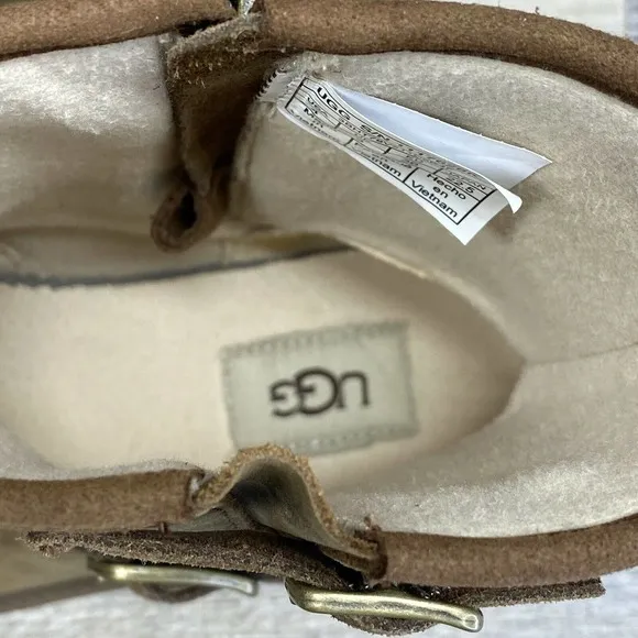 UGG Kids Brown Walnut Ankle Boots Size 4.