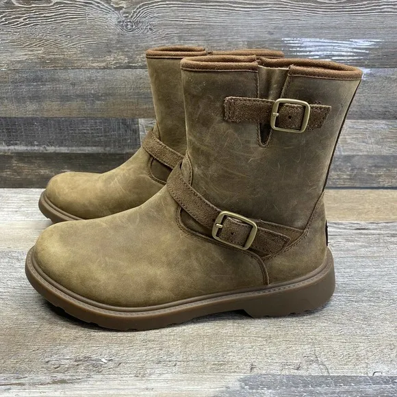 UGG Kids Brown Walnut Ankle Boots Size 4.