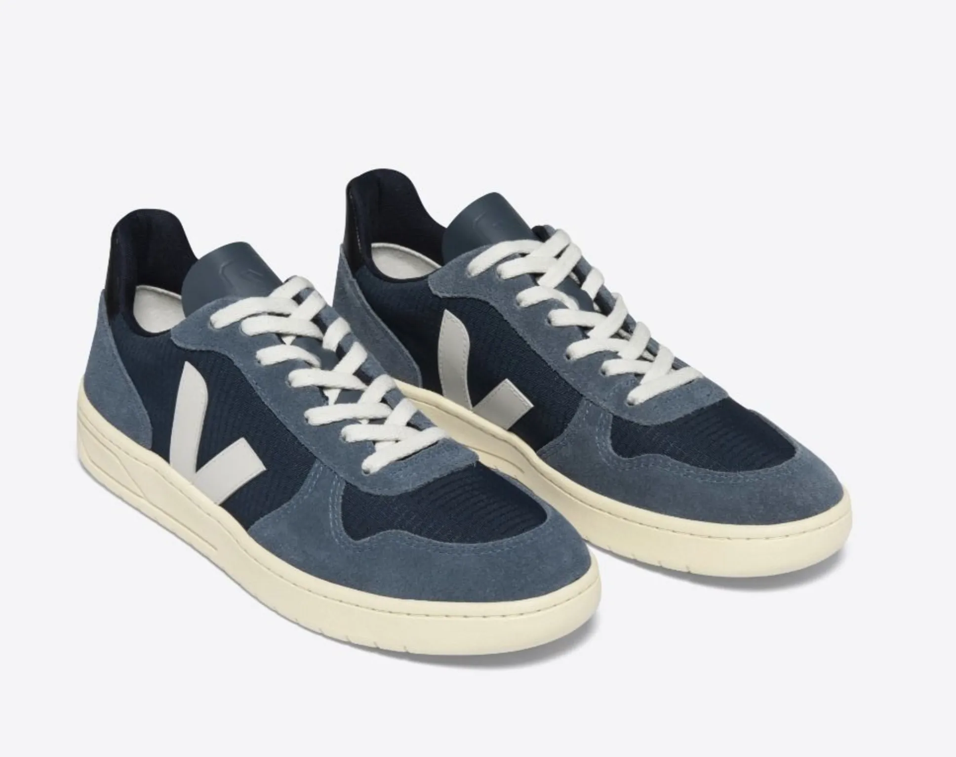 Veja Men's V-10 Ripstop Nautico Pierre