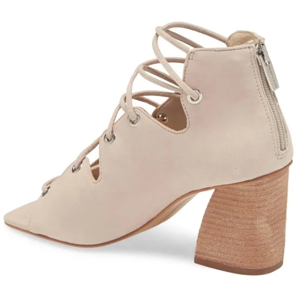 Vince Camuto Nahara Sandal