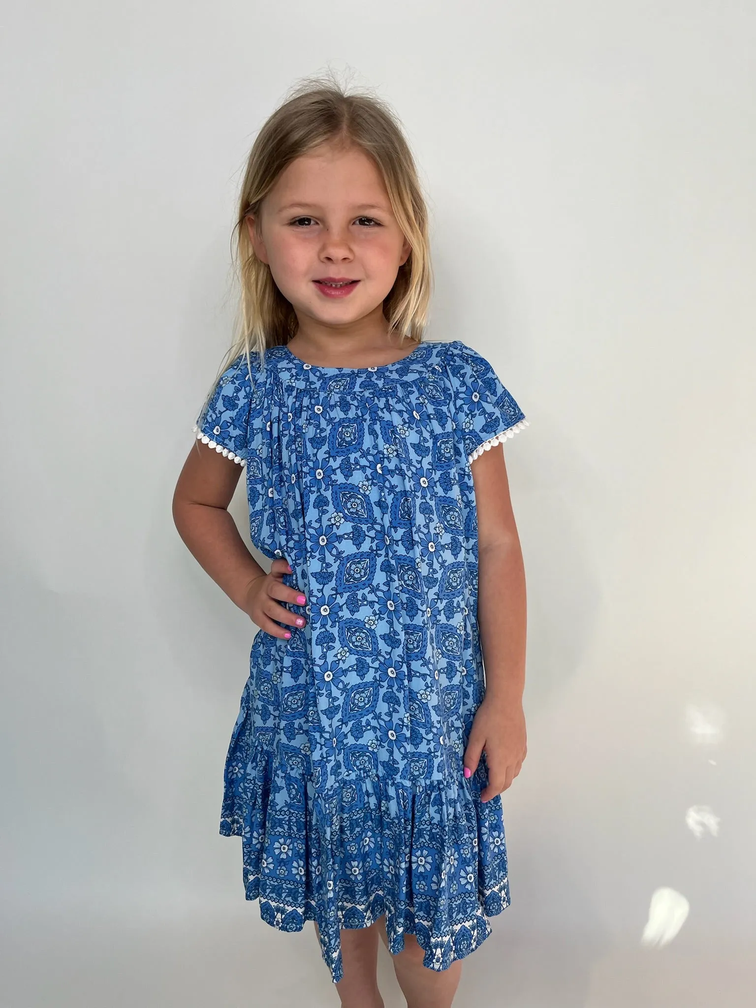 Walker & Wade Kid Ellie Dress