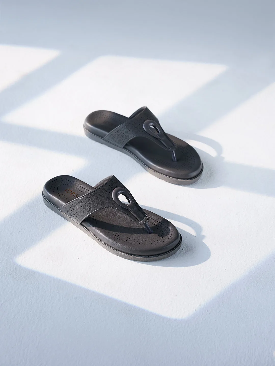 Women's Grey Thong Sandals (IU6015)