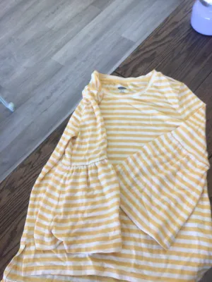 Yellow stripe long sleeve- 10/12